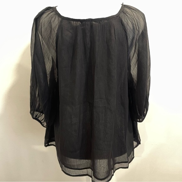 NWT Abercrombie & Fitch Sheer Layered Flowy Black Blouse - Size Large - Picture 3 of 7